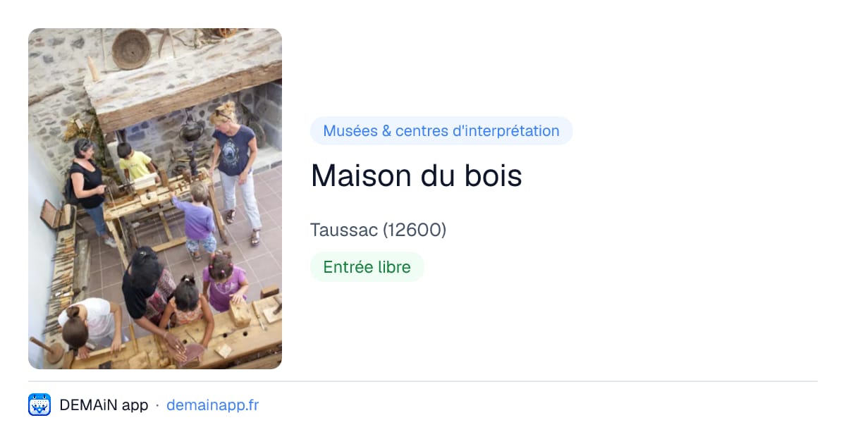 Maison du bois — Taussac