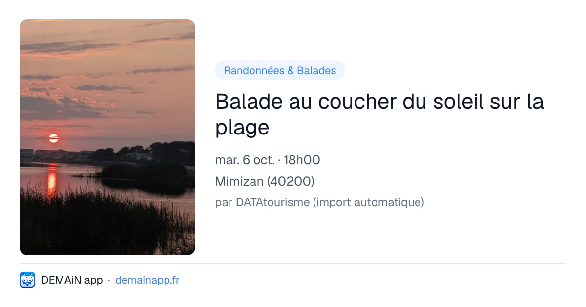 Balade au coucher du soleil sur la plage — Mimizan