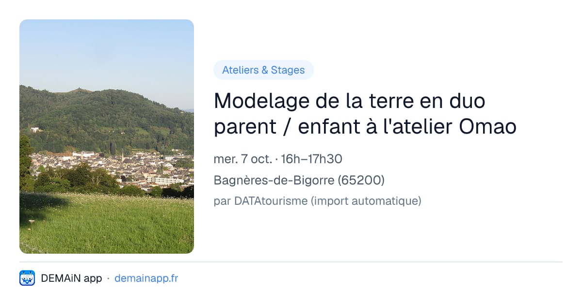 Modelage de la terre en duo parent / enfant à l'atelier Omao — Bagnères-de-Bigorre